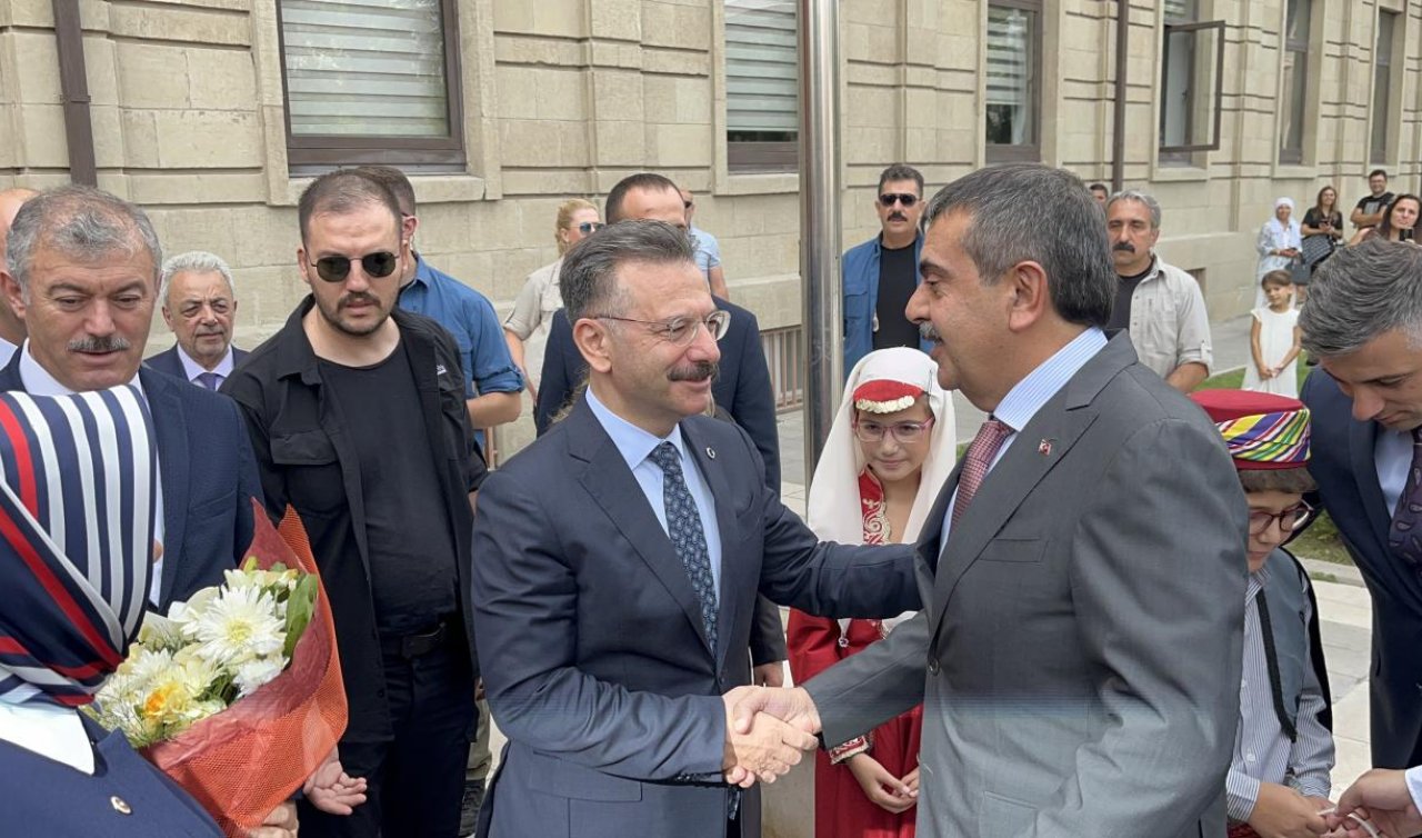 Bakan Tekin: Yerel yöneticilerin tamamından arsa konusunda destek bekliyoruz