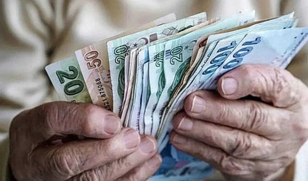 Hem ikramiye, hem zam! Emeklinin cebine girecek... Ekim’de para yağmuru!