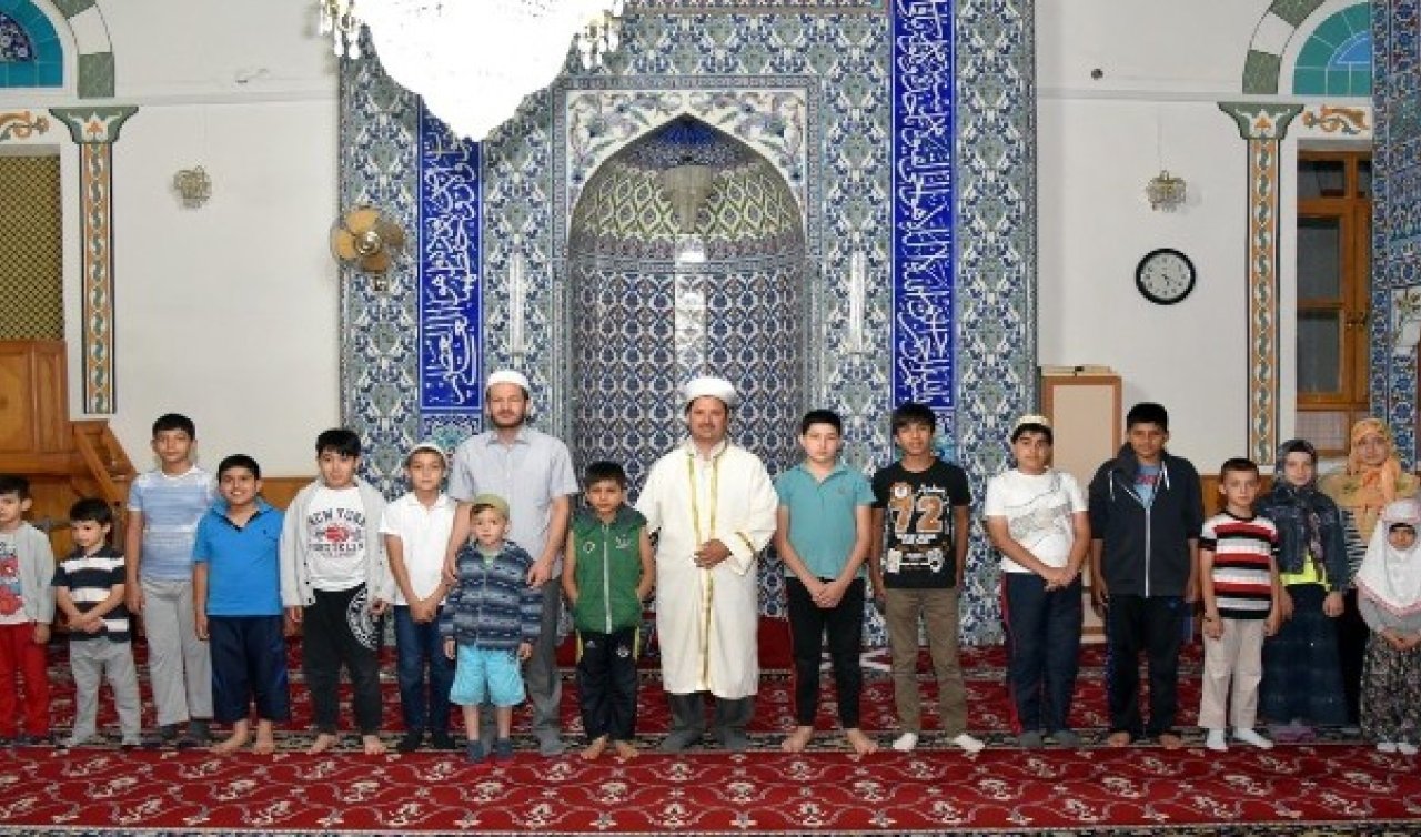 Konya Belediyesi Çocuklara Camileri Sevdirmekte Kararlı! Proje Başarılı Şekilde Tamamlandı