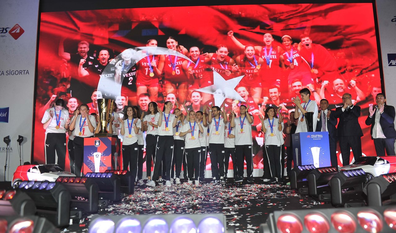 Filenin Sultanları Avrupa şampiyonluğunu taraftarlarla kutladı