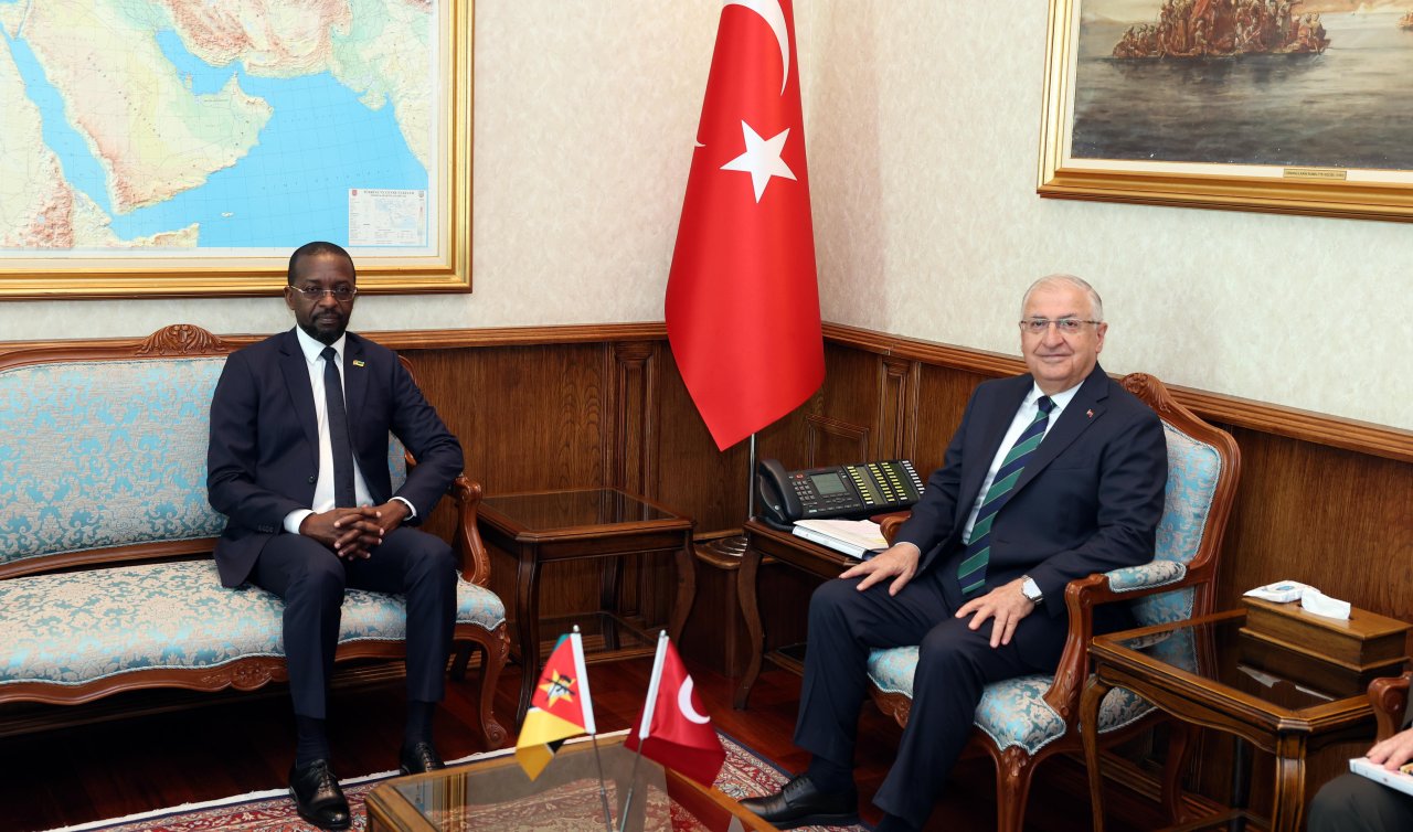  Bakan Güler Mozambikli mevkidaşı ile bir araya geldi