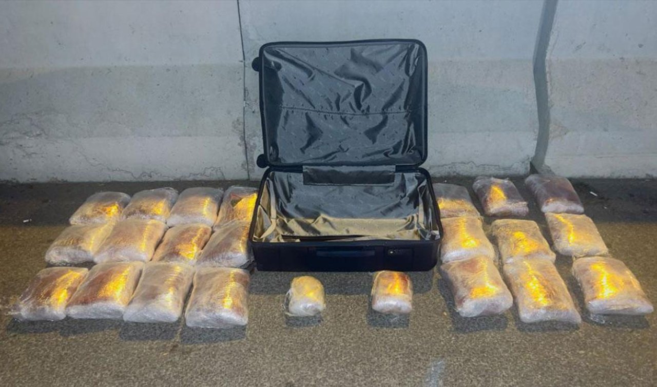  Yolcu valizinde 20 kilogram uyuşturucu ele geçirildi