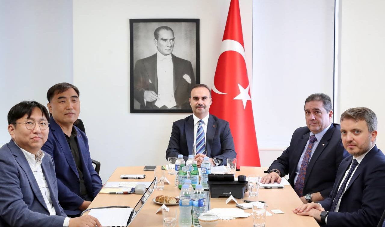 Bakan Kacır: Türkiye, yeni ve yenilikçi teknoloji yatırımları için doğru adres