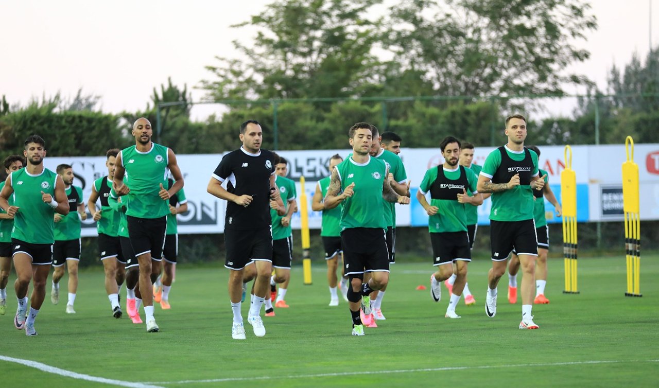 Konyaspor’da Rize mesaisi