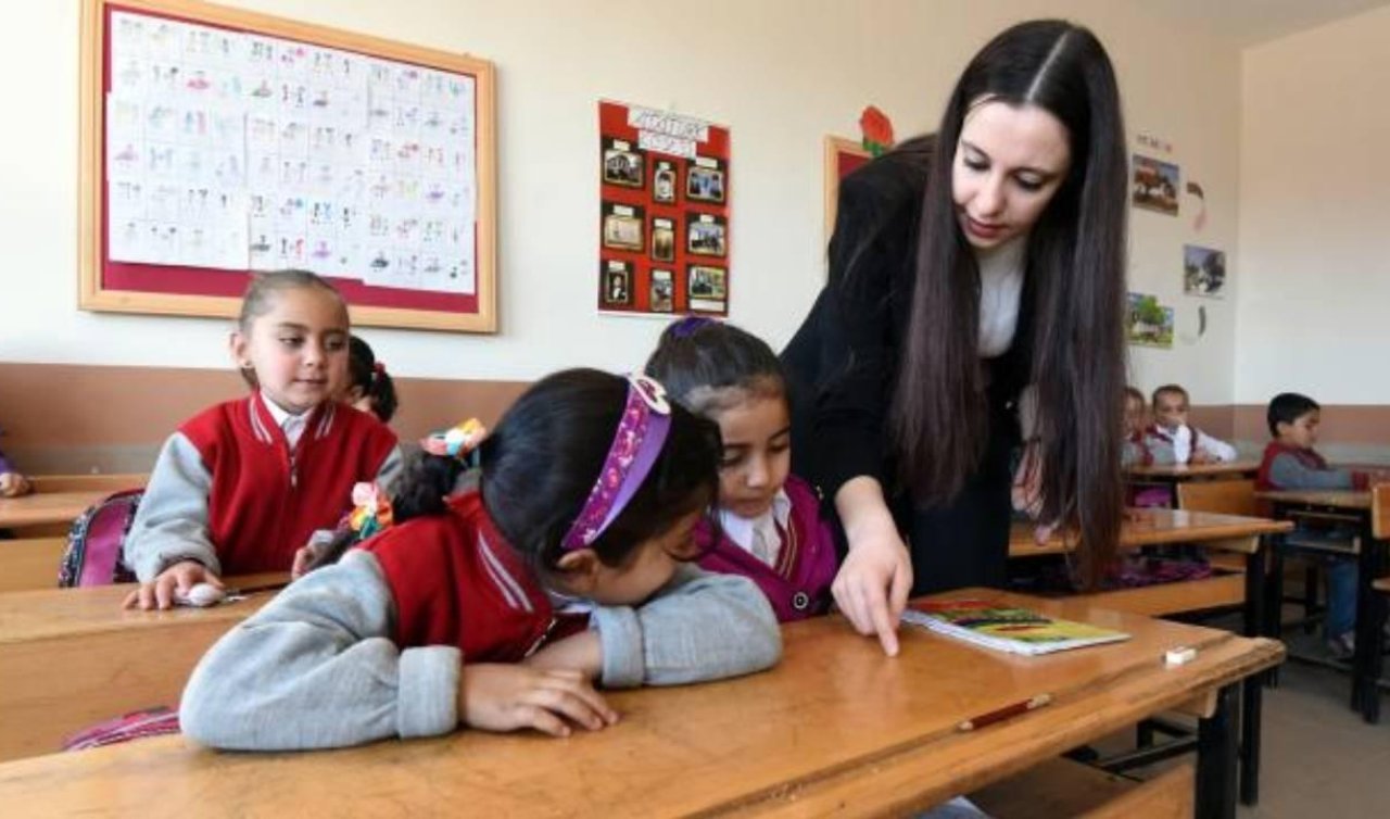  Öğretmen atamaları için 30 ilde mülakat merkezi kurulacak