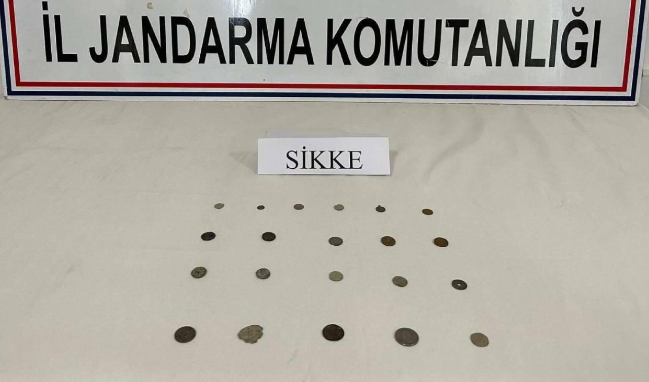Roma dönemine ait 21 sikke ele geçirildi