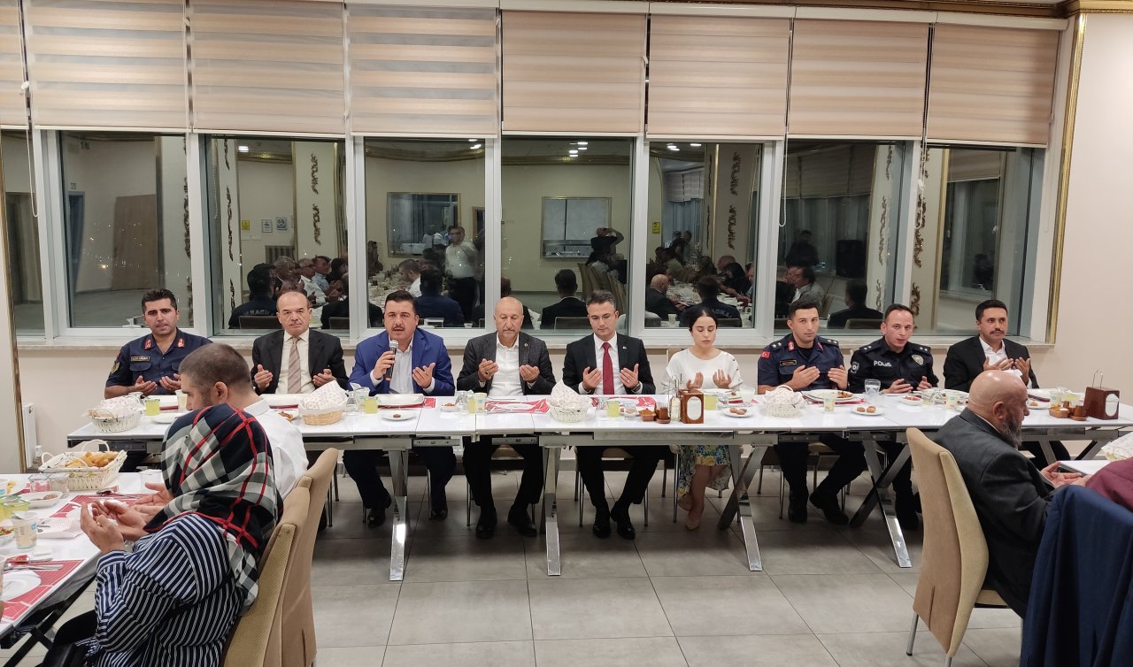 Kulu’da şehit aileleri ve gaziler onuruna yemek verildi