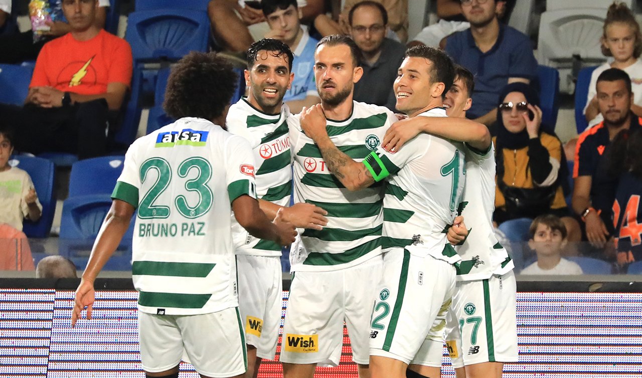 Konyaspor İstanbul takımlarına boyun eğmiyor!