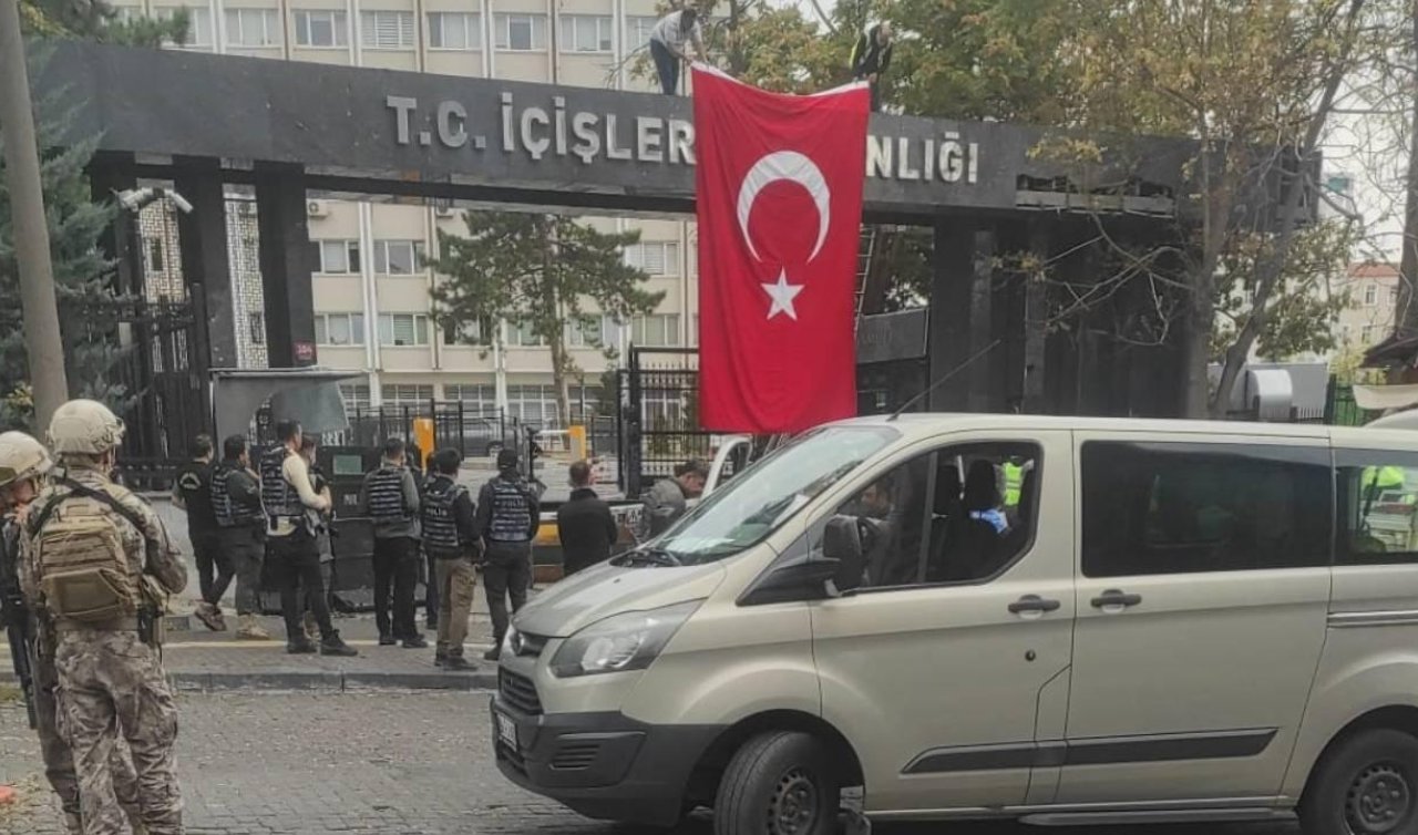 Saldırının düzenlendiği yere Türk bayrağı asıldı