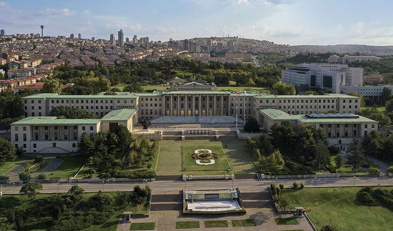 Meclis’te ziyaretçi girişlerine günlük 5 araç sınırlaması