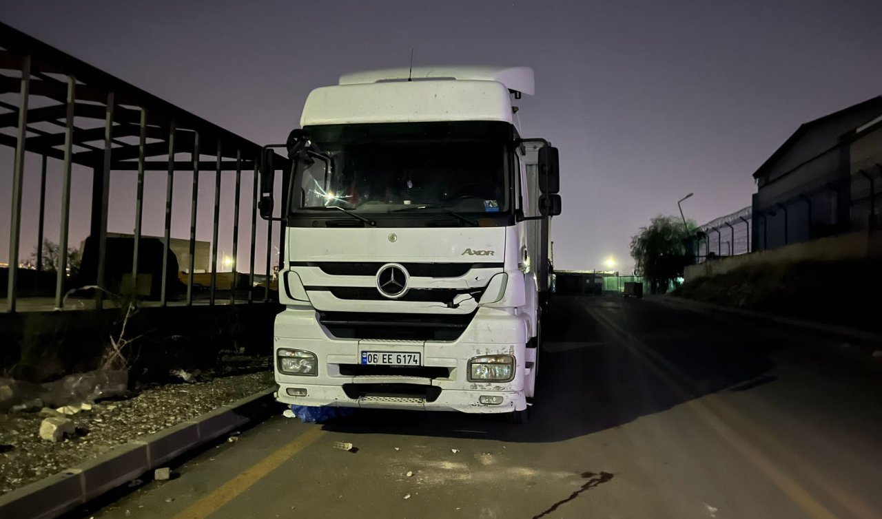 TIR ve dorse arasına sıkışan şoför hayatını kaybetti!