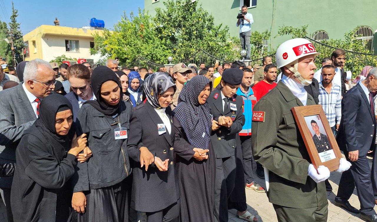 Şehit Uzman Çavuş Çakmak son yolculuğuna uğurlandı