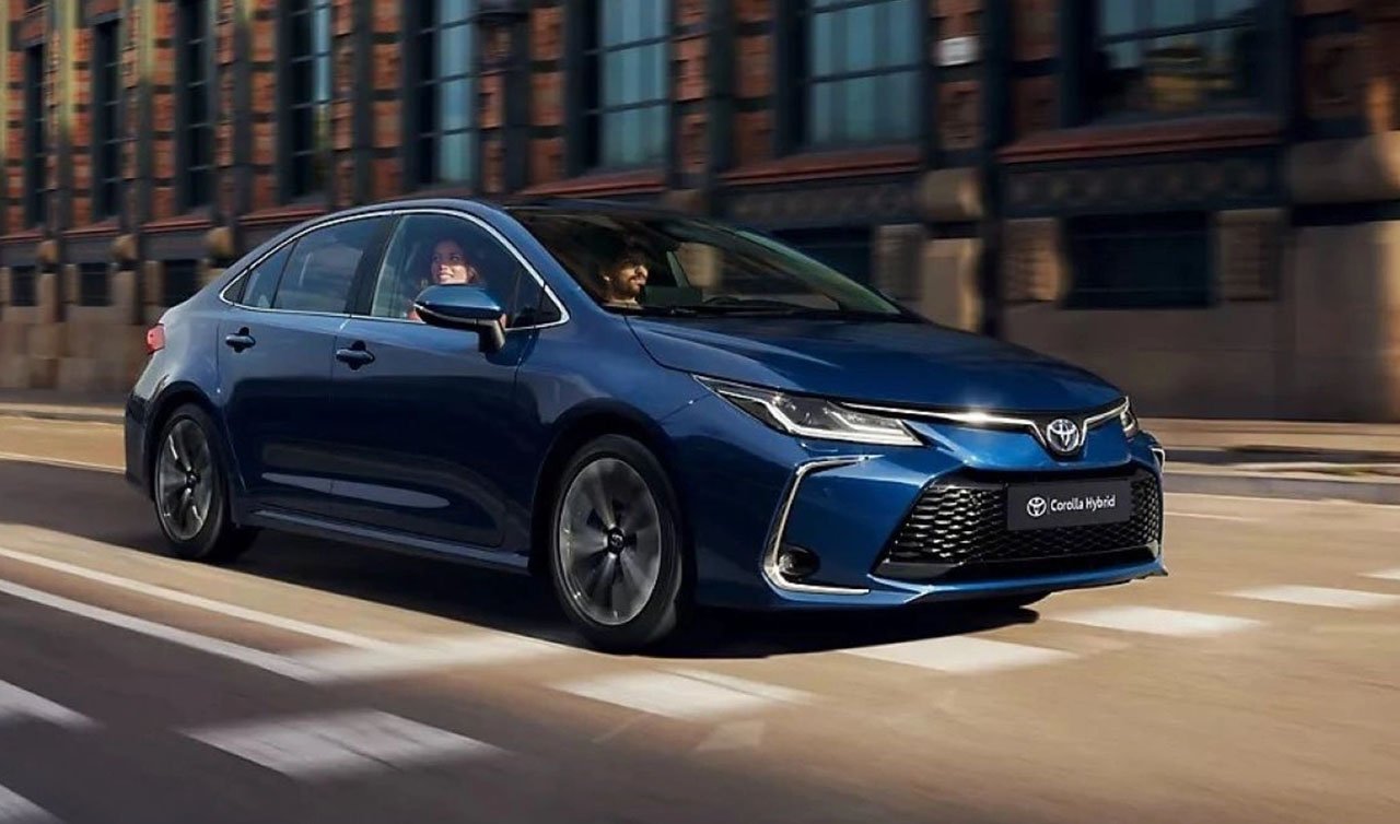 TOYOTA’DAN ÇİFTE SÜRPRİZ: 0 faizli 250 bin lira için geç kalmayın! İndirim fırsatı devam ediyor