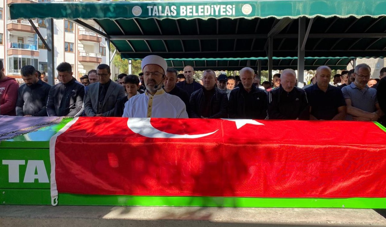 Trafik kazasında ölen milli sporcu Buket Kaya’nın cenazesi defnedildi