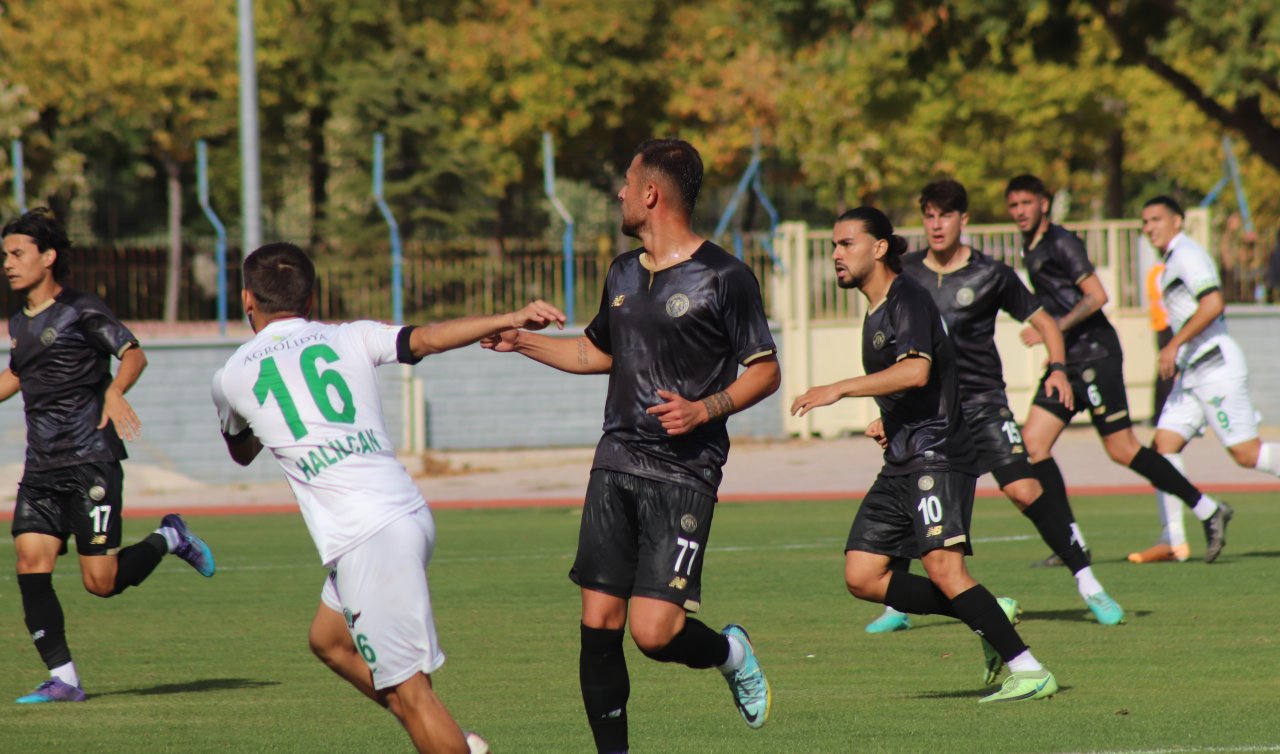  1922 Konyaspor  devre arasını bekliyor