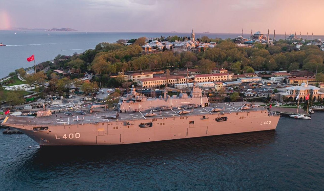  “TCG Anadolu’’ İstanbul’da halkın ziyaretine açıldı