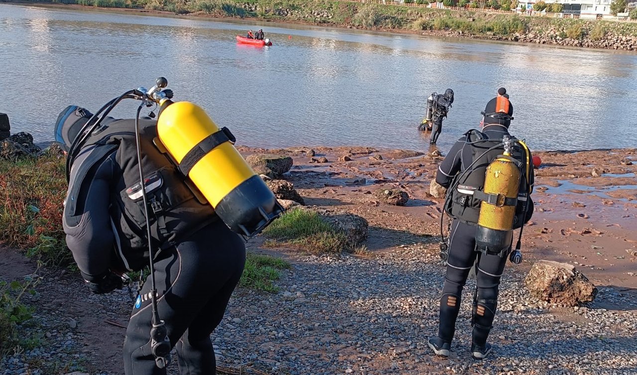 Dicle Nehri’ne atlayan kız kardeşlerden Zelin aranıyor