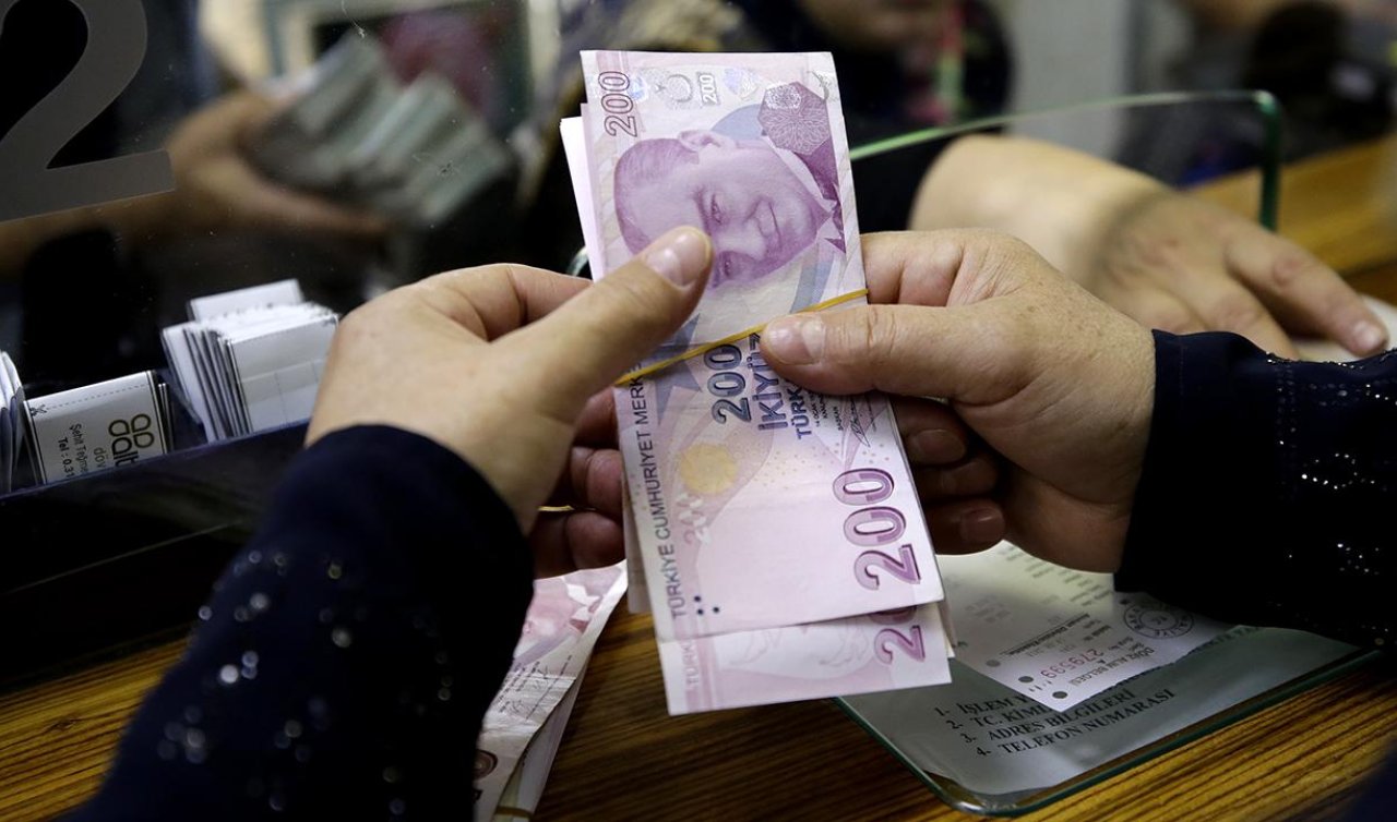 Evde bakım yardımı hesaplara yatırılmaya başlandı! 
