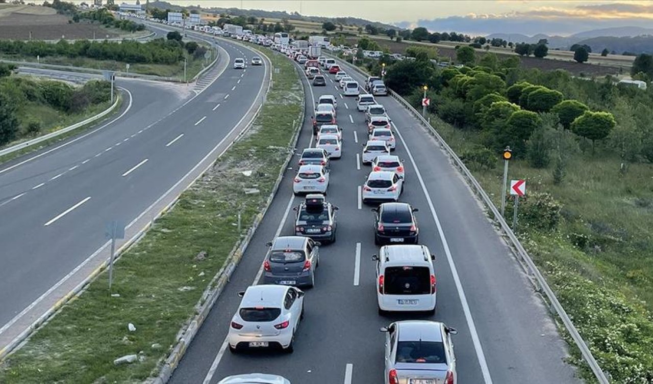 Karayollarında son durum! Konya Antalya Ankara İstanbul Gebze Giresun Çankırı| Bazı yollar trafiğe kapatıldı 