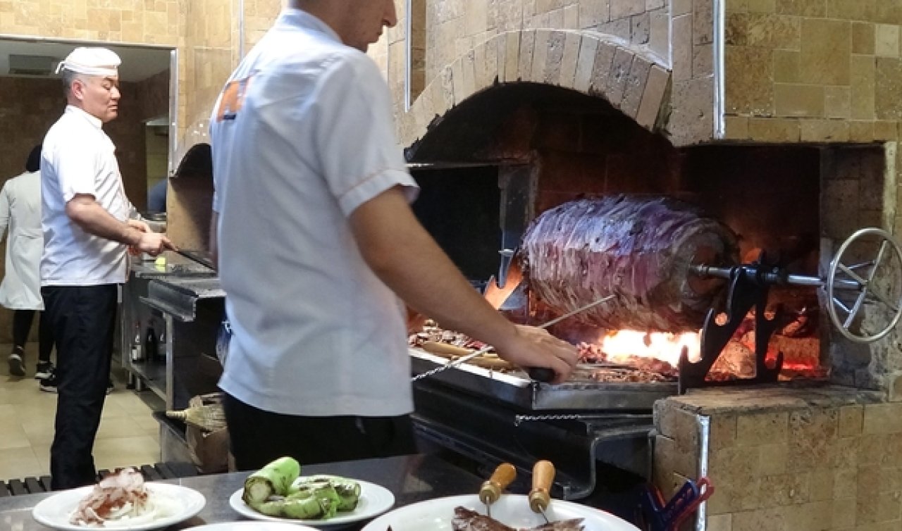 Erzurum’un vazgeçilmez yemeği çağ kebabı dünya lezzetleri listesinde ilk 20’de!