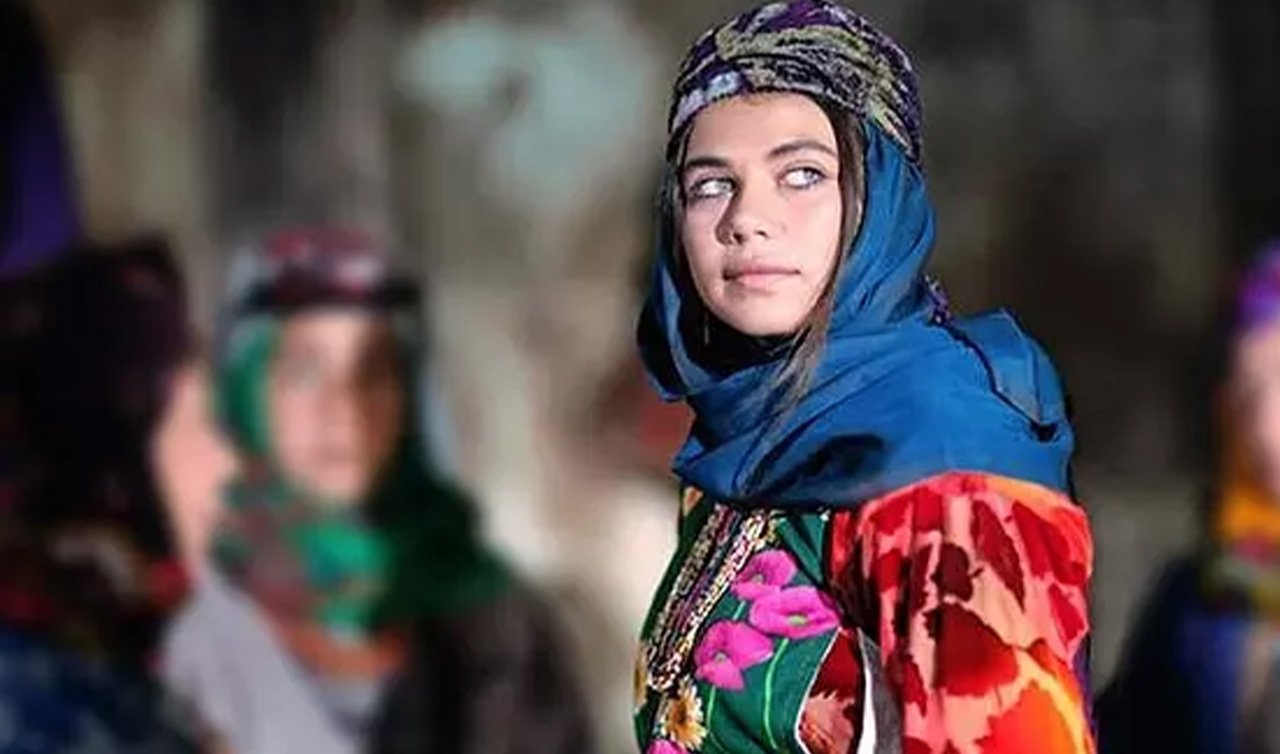 Mucize Filminin Yıldızıydı: Boşandı, Özgürüm Videosu Çekti