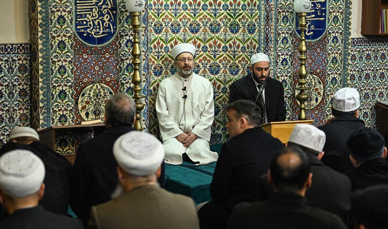 Diyanet İşleri Başkanı Erbaş, “Mazlumlara Dua Filistin’e Vefa’’ buluşmasına katıldı