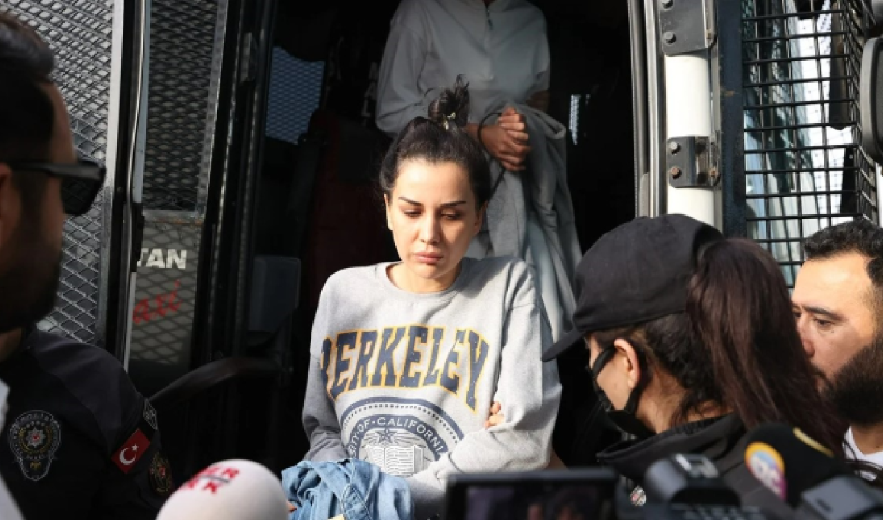 Cezaevindeki Dilan Polat ailesine mektup gönderdi! İşte mektupta yazanlar 