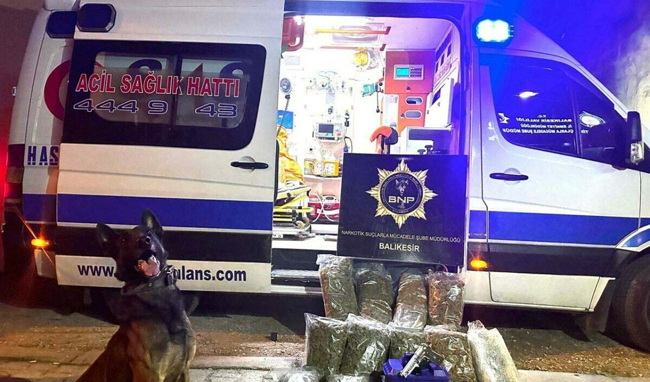 Ambulanstaki 9 kilo uyuşturucuya 3 tutuklama