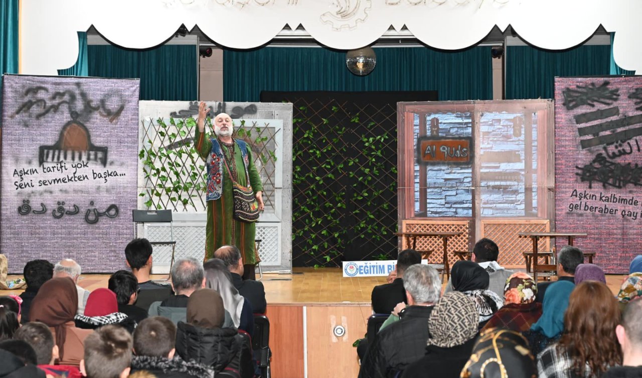 Seydişehir’de “Gün Doğmadan“ tiyatro oyunu sahnelendi
