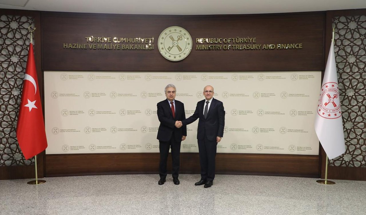 Bakan Şimşek: Enerjide dışa bağımlılığımızı azaltıyoruz