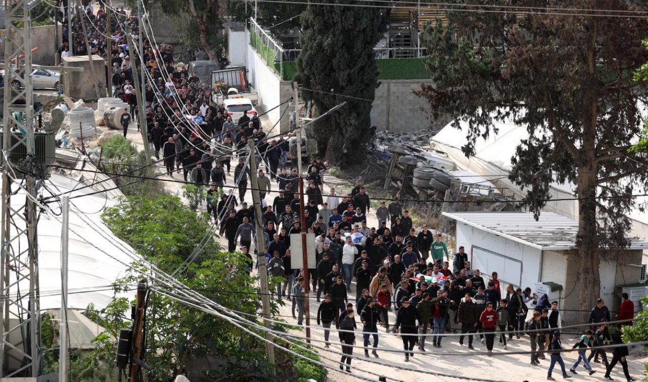 Batı Şeria’da İsrail güçlerince öldürülen 6 Filistinli için cenaze töreni düzenlendi