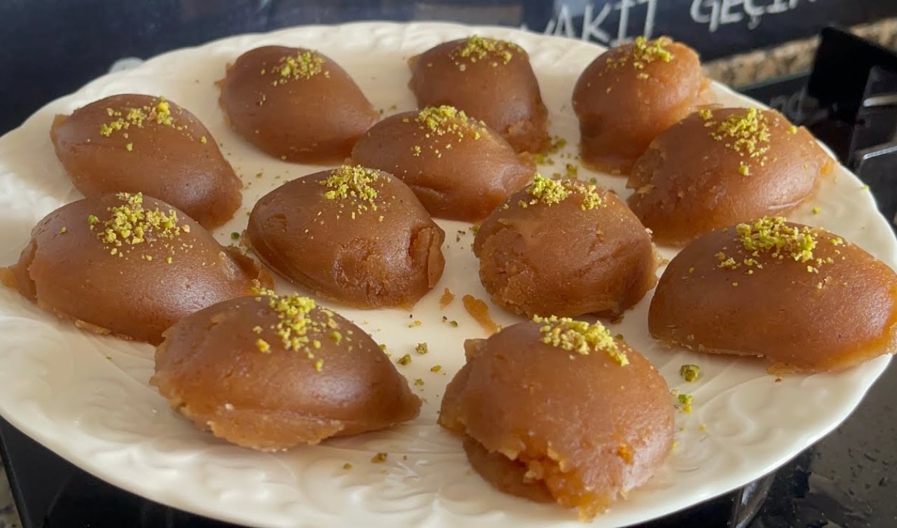  Konya Usulü Un Helvası Nasıl Yapılır? Tarifi