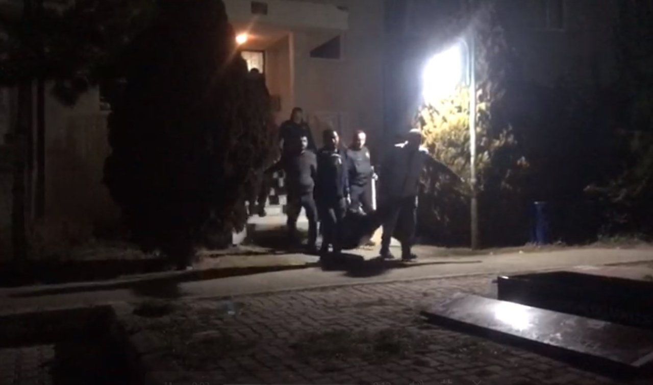  Tartıştığı arkadaşını bıçaklayarak öldürdü!