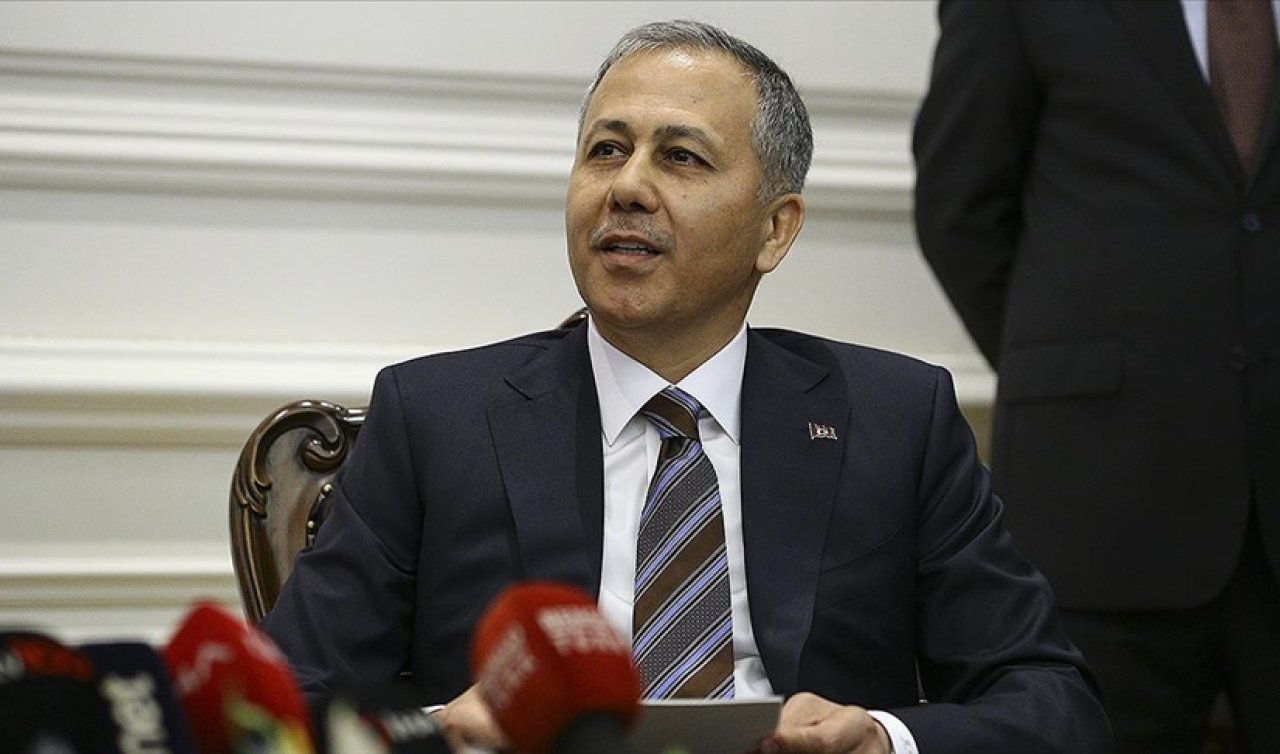 Bakan Yerlikaya: Fetö ile iltisaklı 445 emniyet mensubu açığa alındı