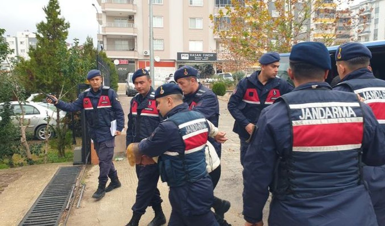 Atatürk ve şehitlere hakaret eden 2 kardeş tutuklandı