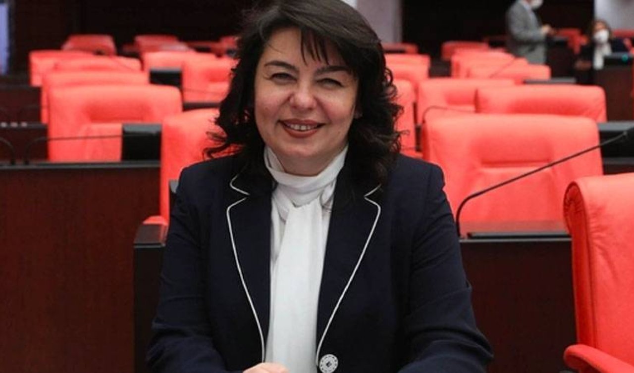 Çanakkale Belediye Başkan adayı Jülide İskenderoğlu kimdir?