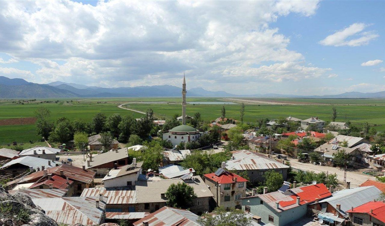 Yalıhüyük Nerenin İlçesi? Tarihçesi, Gezilecek Yerleri