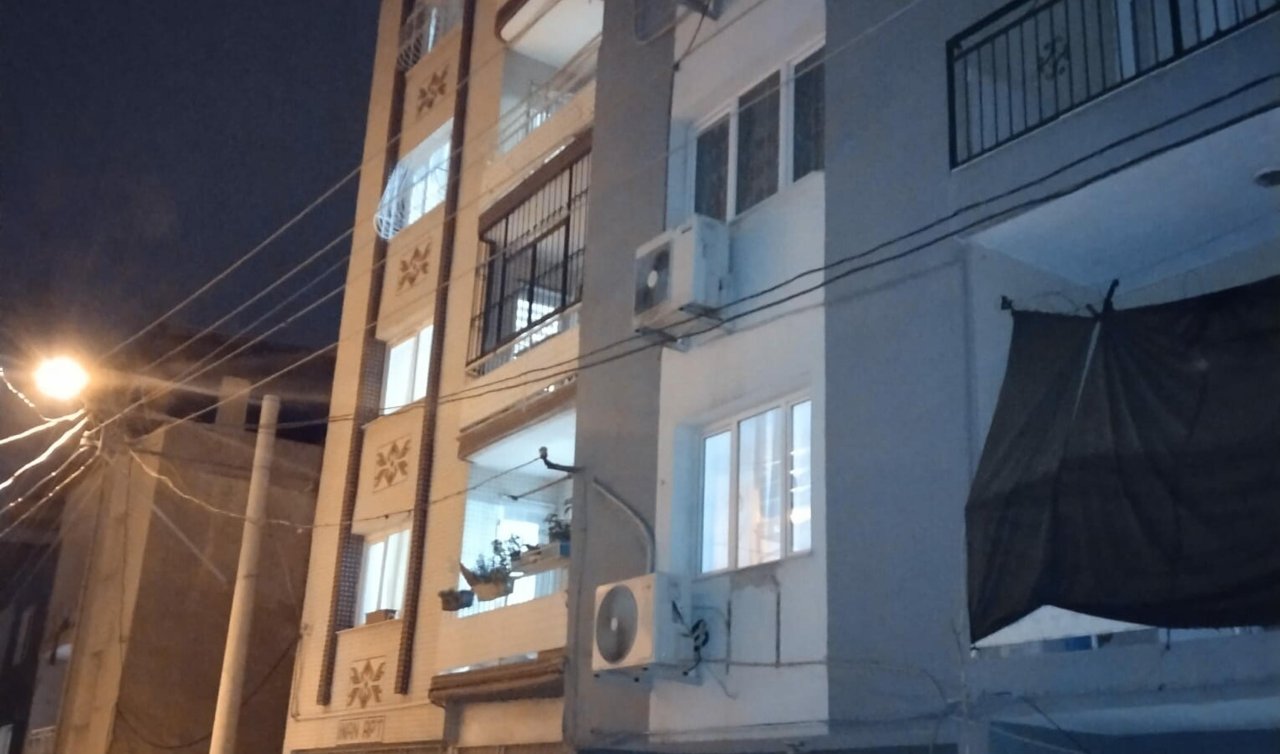 Tartıştığı babasını sırtından bıçaklayarak öldürüp polise ihbarda bulundu!