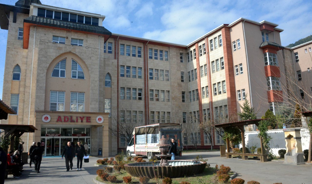 Ebrar Sitesi’nin kurucusu: Yer çürüktü, deprem de beklenenden büyüktü