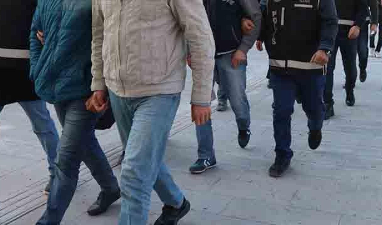 “Kalkan-9’’ operasyonu: 11 organizatör ve 92 düzensiz göçmen yakalandı