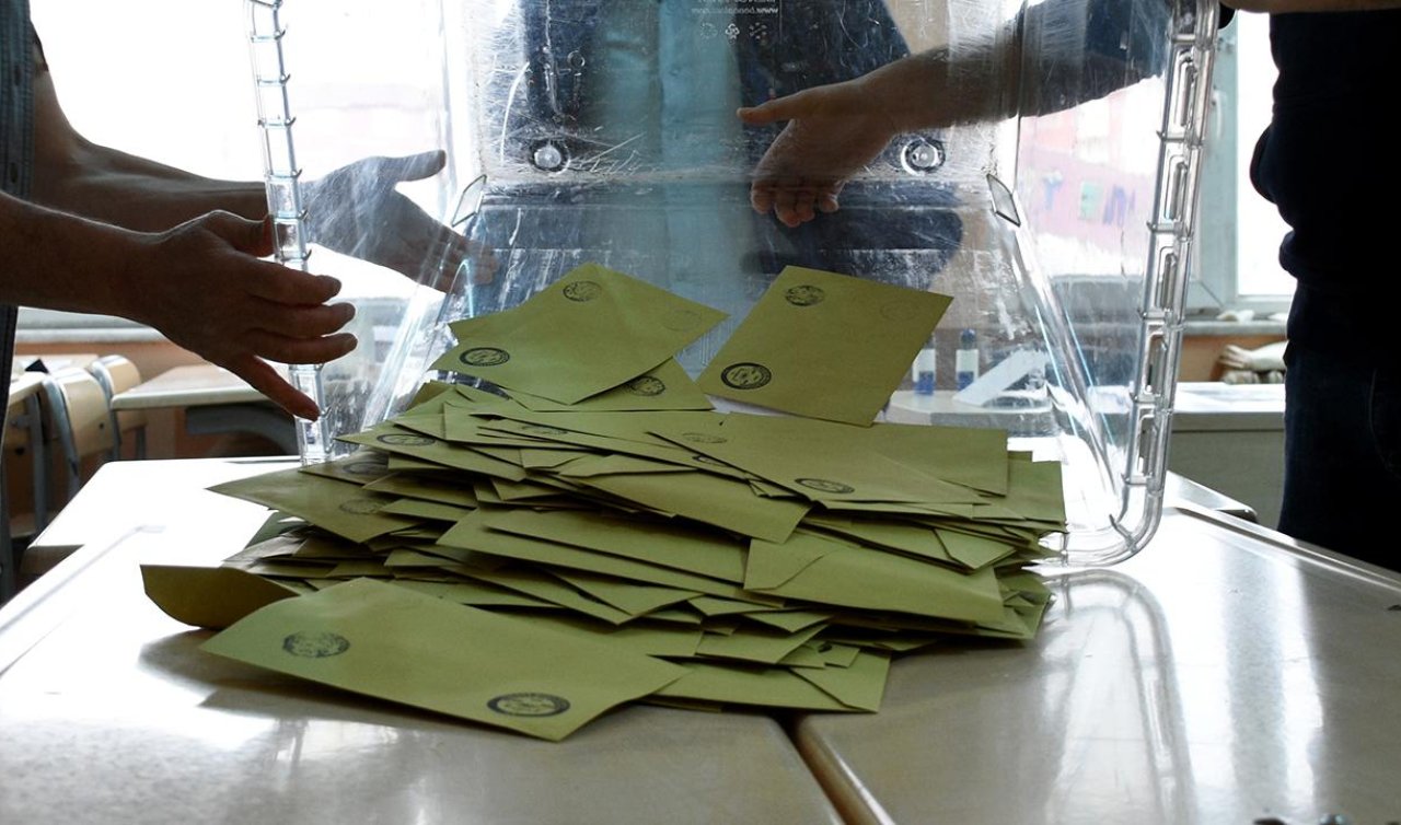 AK Parti’de seçim hazırlıkları: Sandık görevlilerinin eğitimine 10 Şubat’ta başlanacak