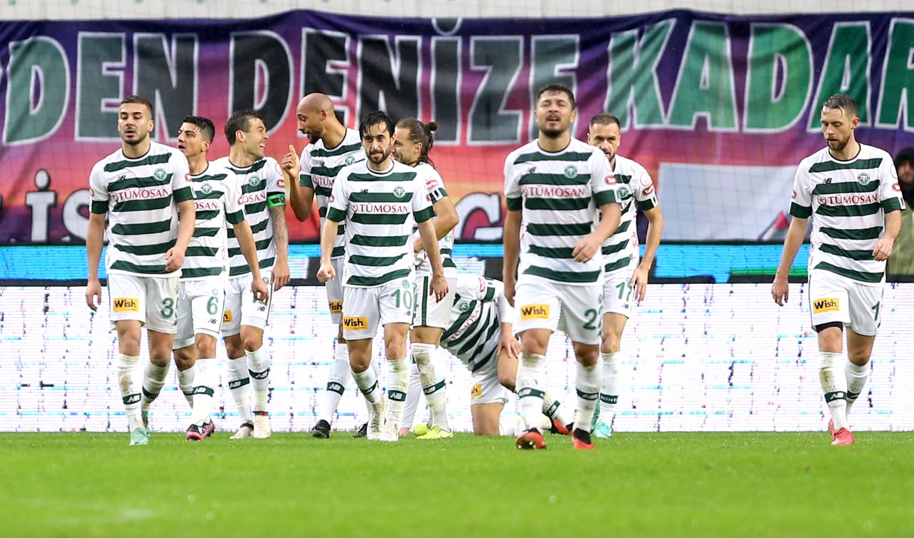  Konyaspor’da golcü arayışları sürüyor