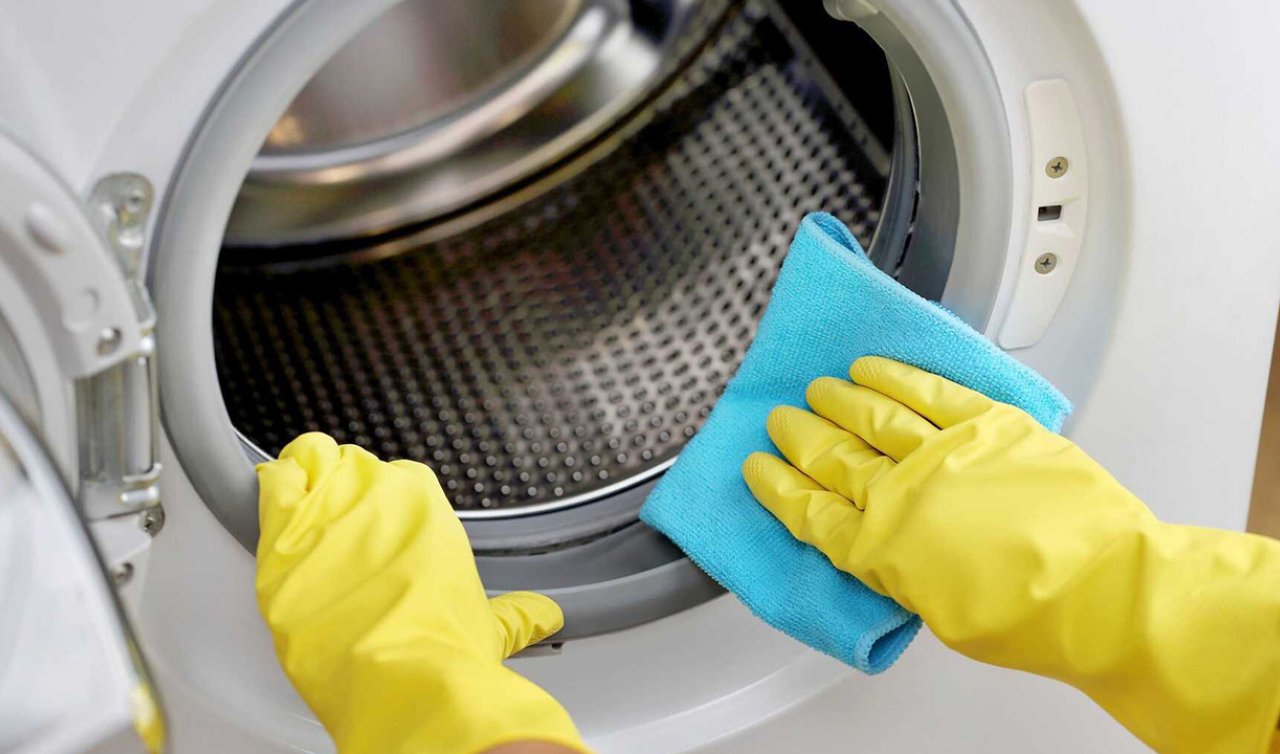  Bunu yapınca çamaşır makinesi kokmuyor! Temizlikçilerin bir numaraları yöntemi