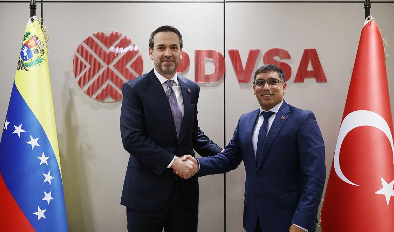  Bakan Bayraktar’ın Venezuela’da diplomasi trafiği