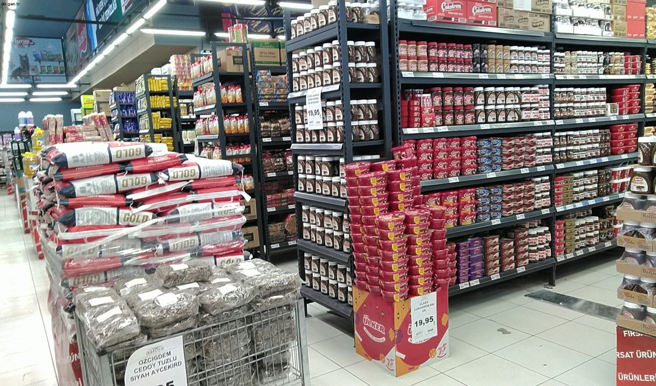 Konya’nın bu marketi yumurta ve makarnaya indirim yaptı! 30 L boy yumurta 89.95 TL, 500 GR makarna 9.95 TL...