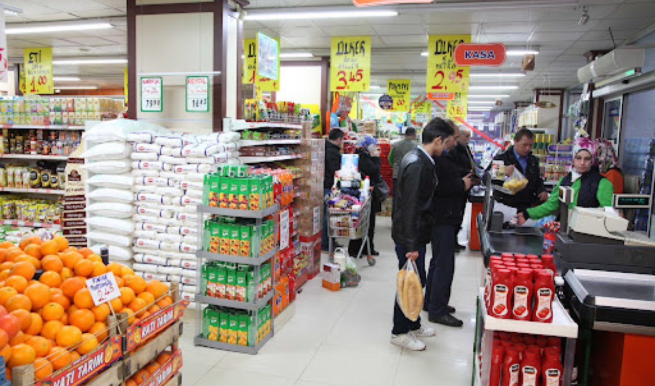 Konya’da bu markete gelen boş dönmeyecek! 4 gün kalan indirim sizleri bekliyor! 500 GR çay 74.80 TL...