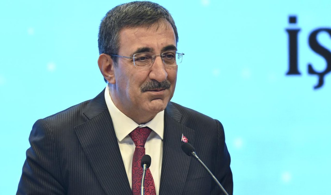  Cumhurbaşkanı Yardımcısı Yılmaz: İhracatımız 7 kat artarak tarihi seviyeye geldi