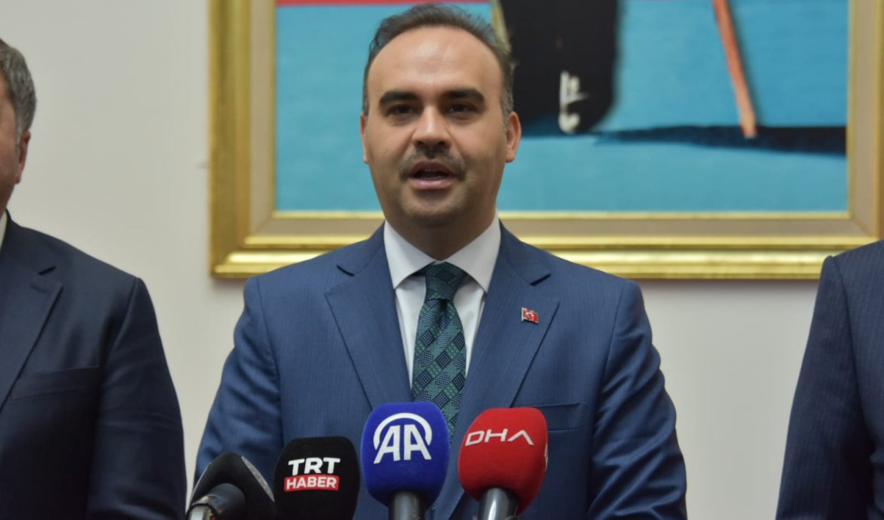 Bakan Kacır: Alper Gezeravcı en kısa sürede Türkiye’de olacak
