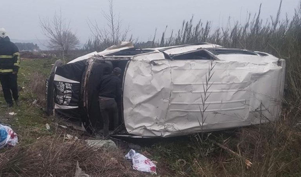 Minibüs devrildi: 13 tarım işçisi yaralandı
