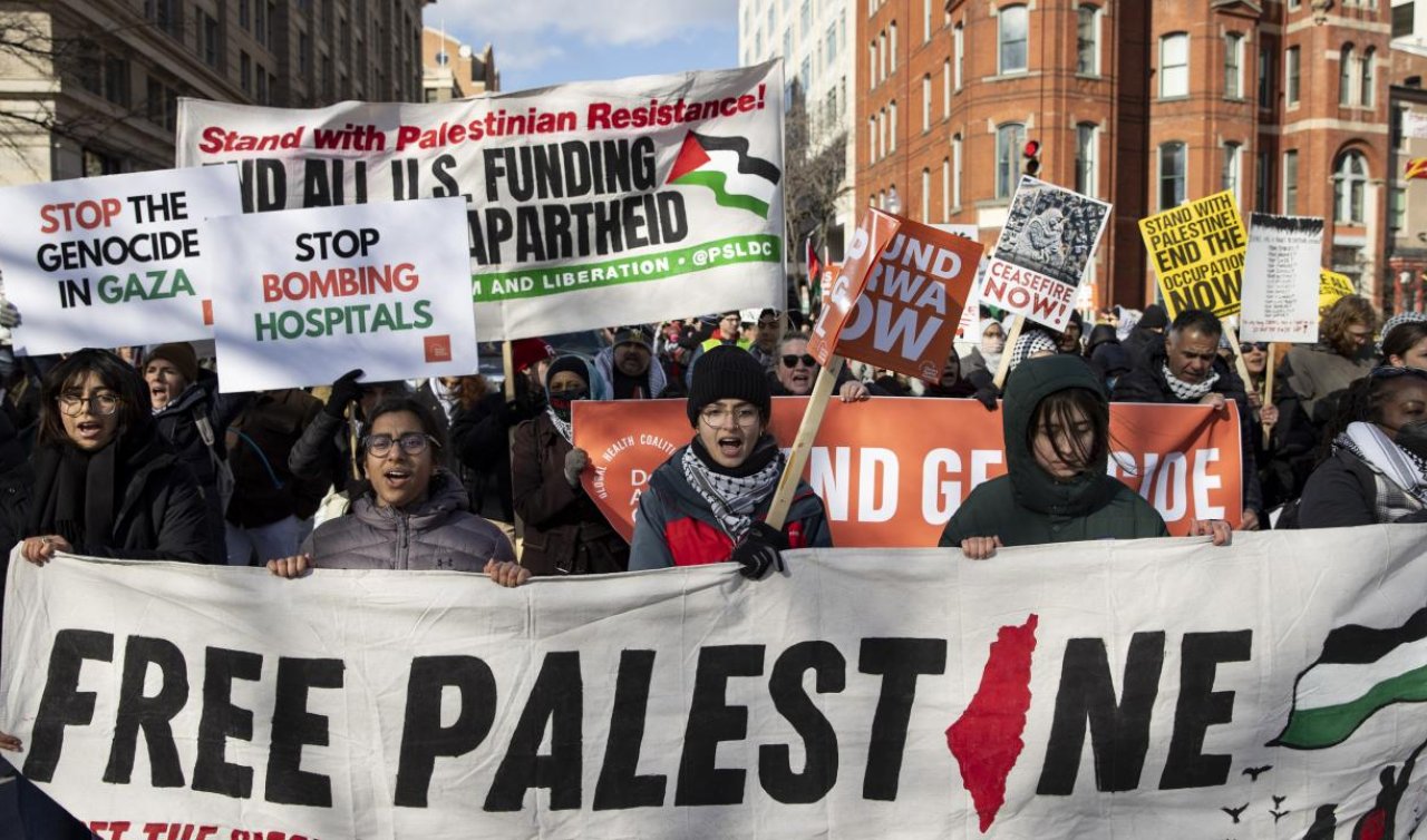Washington’da binlerce kişi dondurucu soğuğa rağmen Gazze için yürüdü
